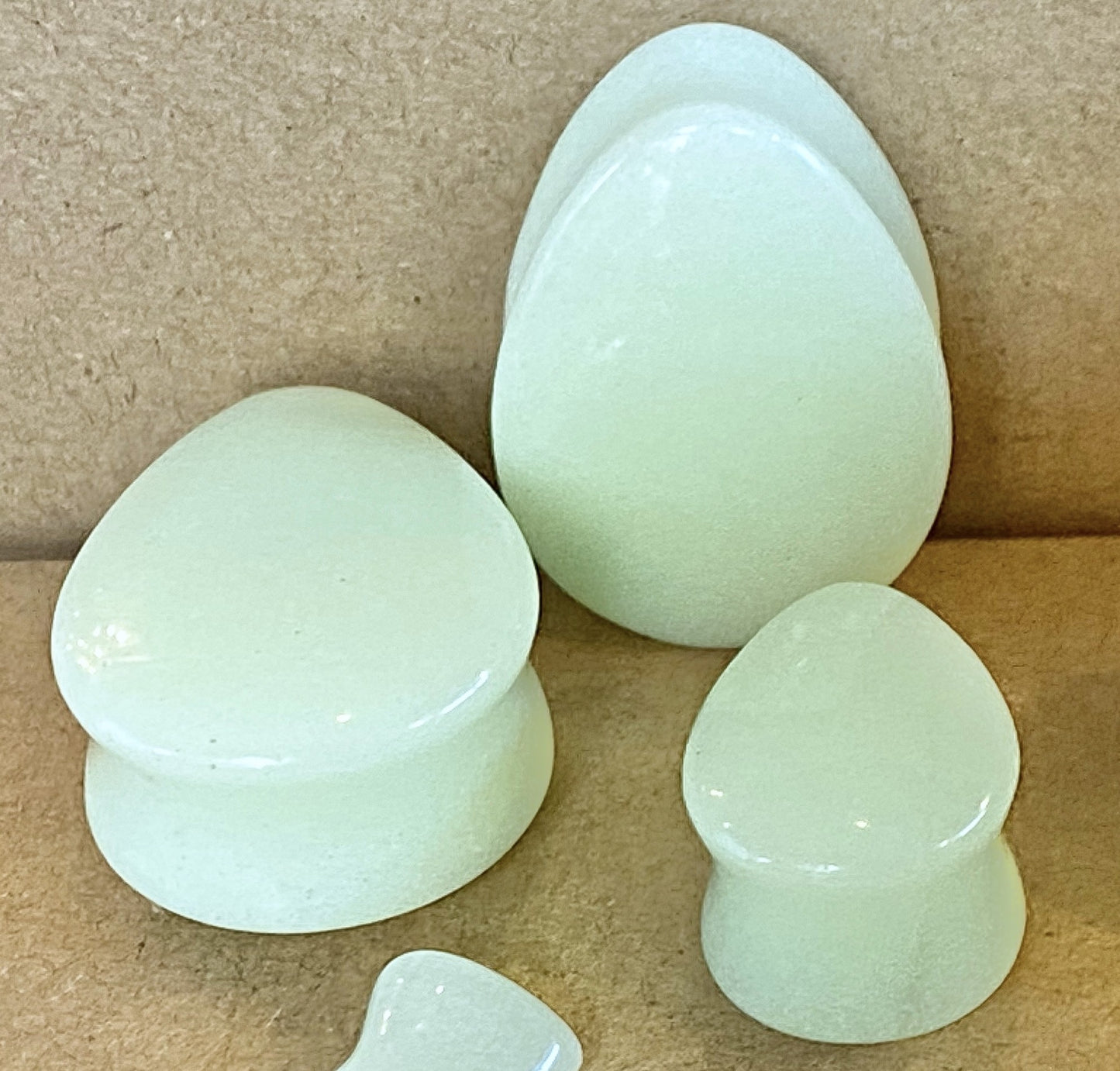 PAIR Glow in the Dark Stone Tear Drop Double Flare Plugs Teardrop Tunnels Gauges