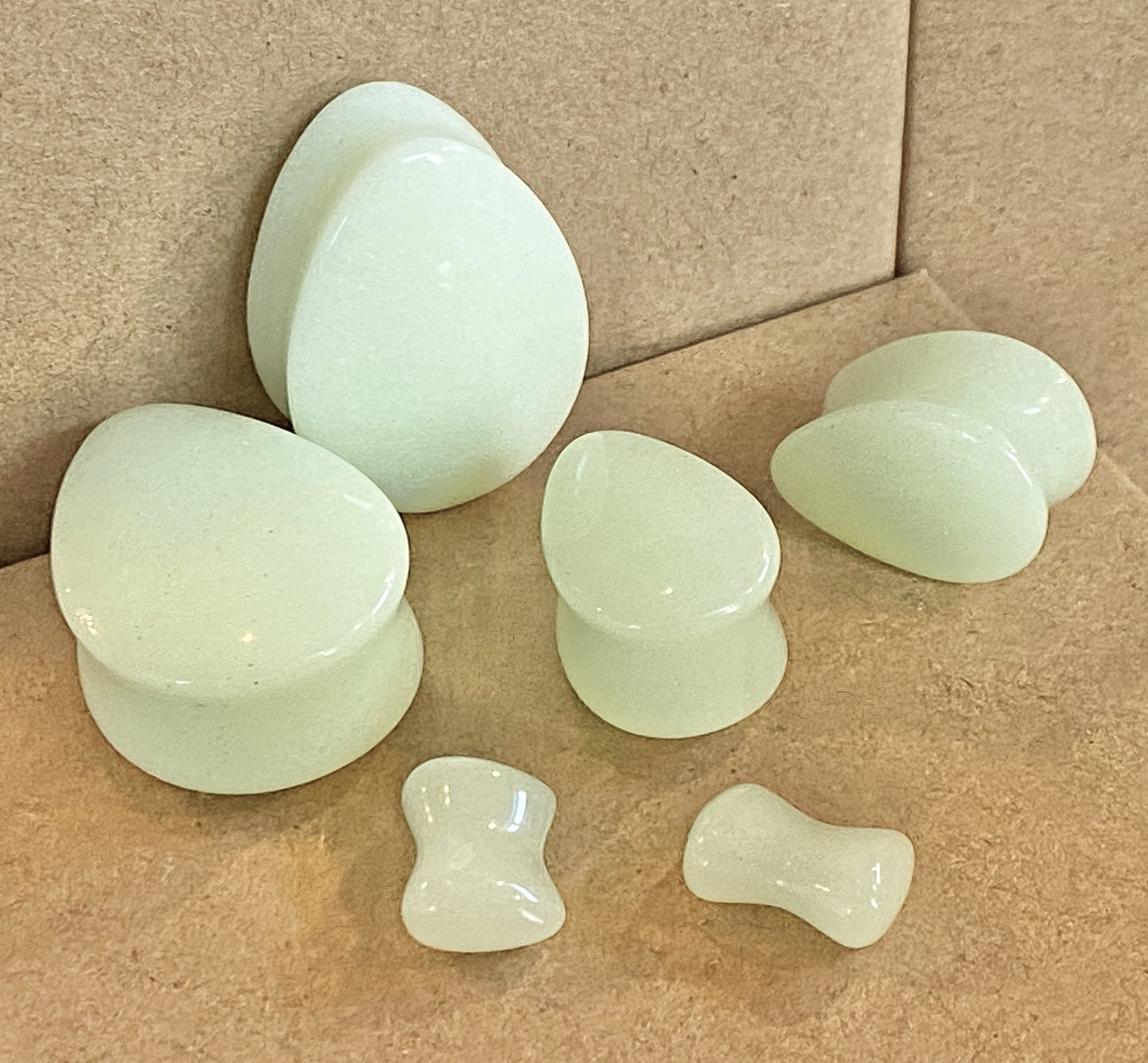 PAIR Glow in the Dark Stone Tear Drop Double Flare Plugs Teardrop Tunnels Gauges
