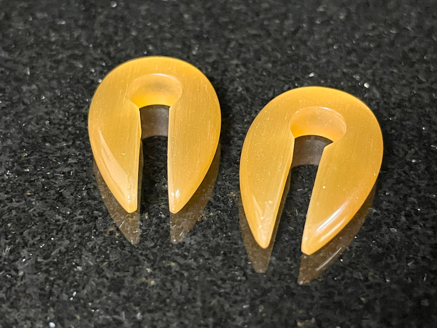 PAIR Yellow Cat Eye Keyhole Hanger Ear Weight Plug Gauge Tunnel Stone Gauges