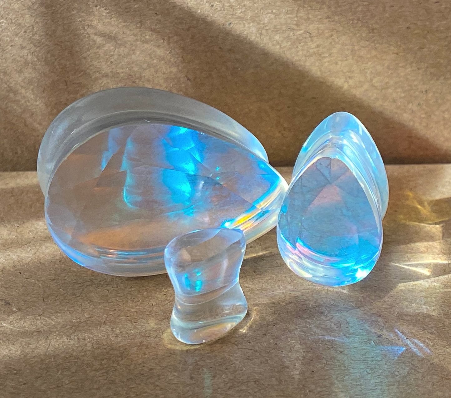 PAIR Luminous Moonstone Iridescent Faceted Glass Teardrop Plugs Tunnels Gauges