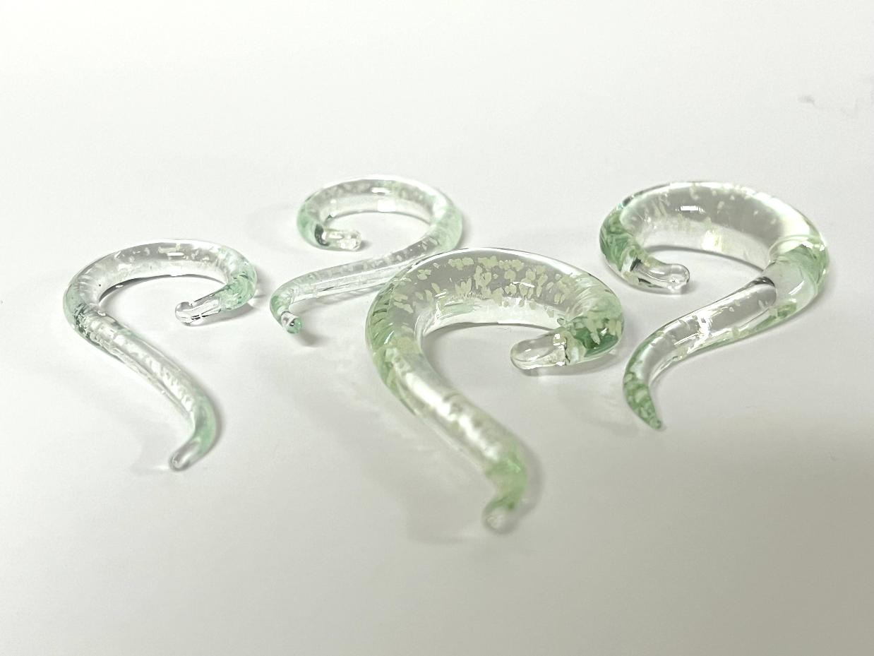 PAIR Glow in the Dark Glass Spiral Hanging Tapers Expanders Plugs Gauges