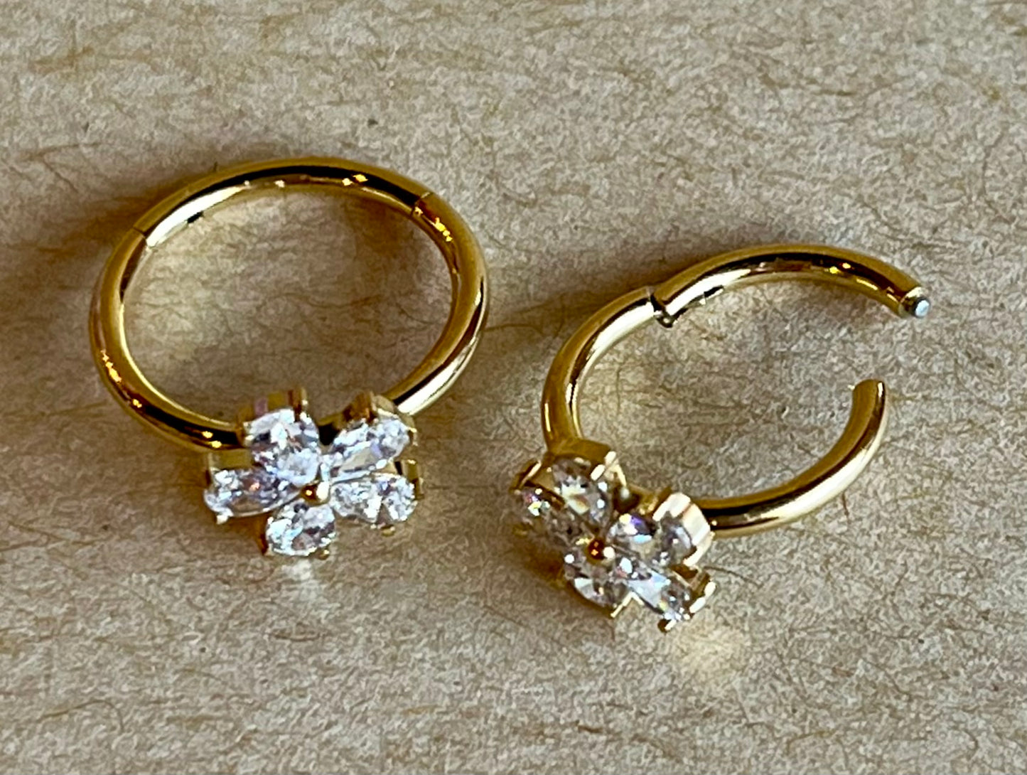 1pc Gem Flower Hinged Segment Ring 16g Clicker Tragus Helix Orbital Snug Daith
