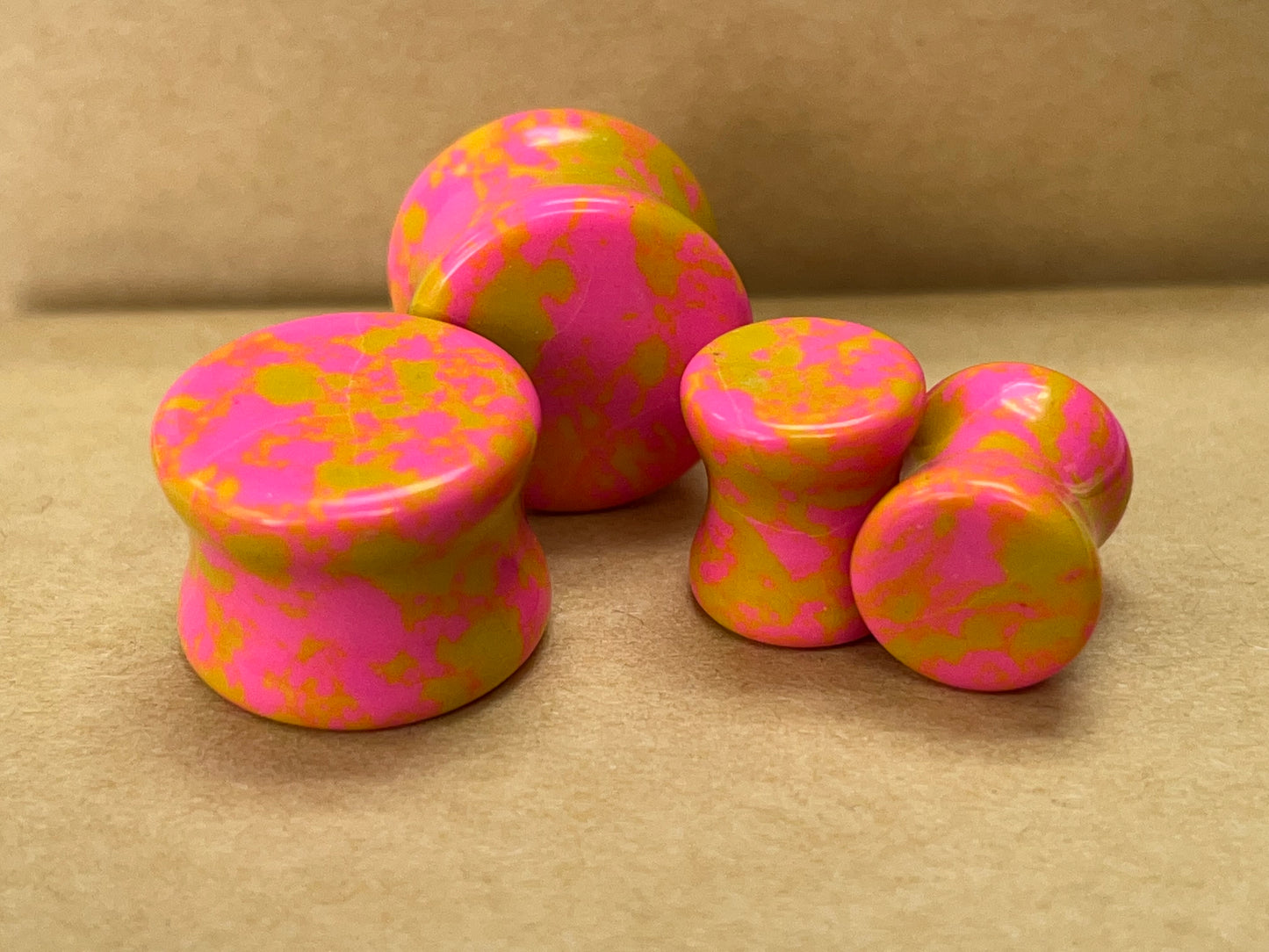 PAIR Pink Lemonade Synthetic Turquoise Stone Plugs Earlets Tunnels Gauges