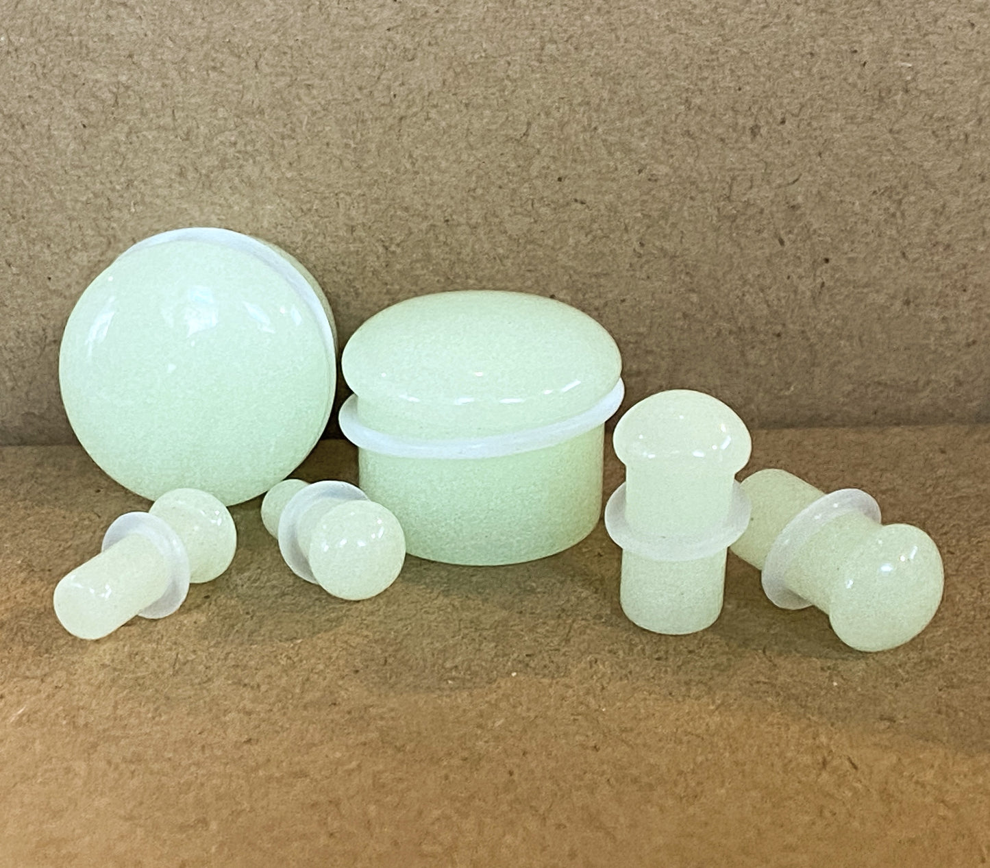 PAIR Glow in the Dark Stone Tunnels Single Flare Plugs Earlets Gauges