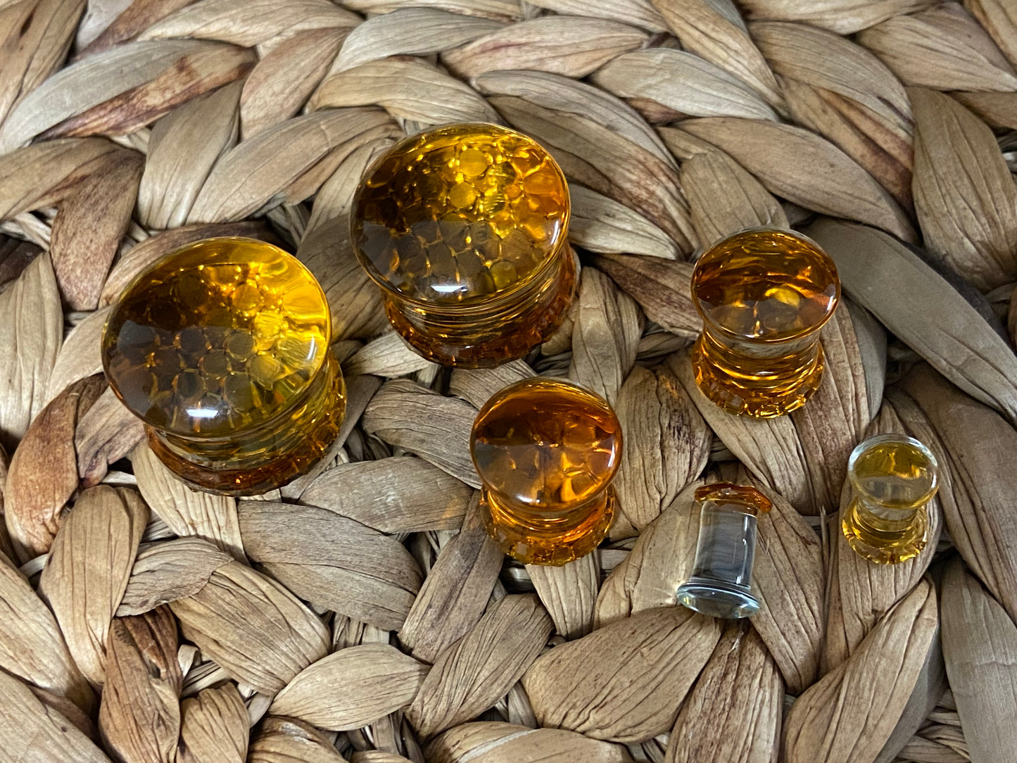 PAIR Honey Comb Design Glass Plugs Honeycomb