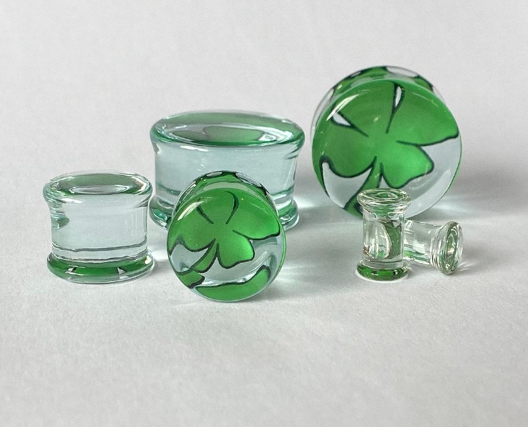 PAIR Green Shamrock Clover Glass Double Flare Plugs Gauges Tunnels Body Jewelry