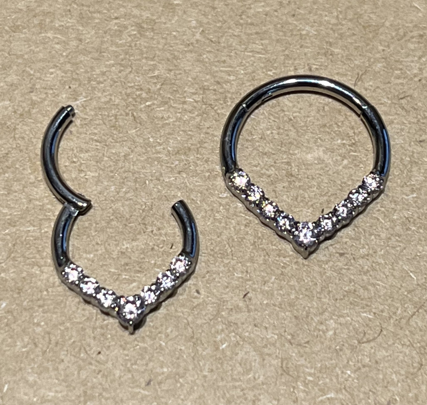 1pc Chevron Gem Front Hinged Segment Ring Steel Septum Hoop Helix Daith