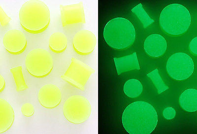 24pcs Glow-in-the-dark Silicone Plugs 8g, 6g, 4g, 2g, 0g, 00g